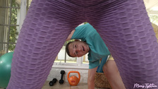 stepmoms_hot_body_energizes_me_6.jpg